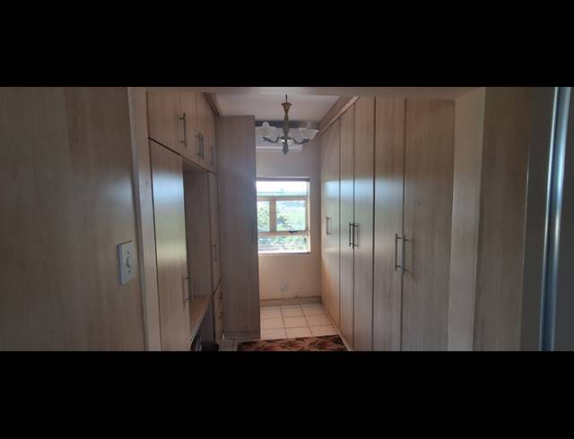 3 BEDROOM FREESTANDING FOR SALE IN GANDHI'S HILL